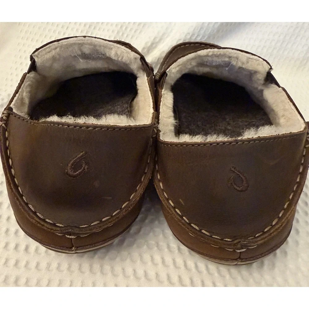 OluKai Moloa Men's Slipper US 9 EU 42 Brown Leather Fur Lined Rubber Sole Clean!